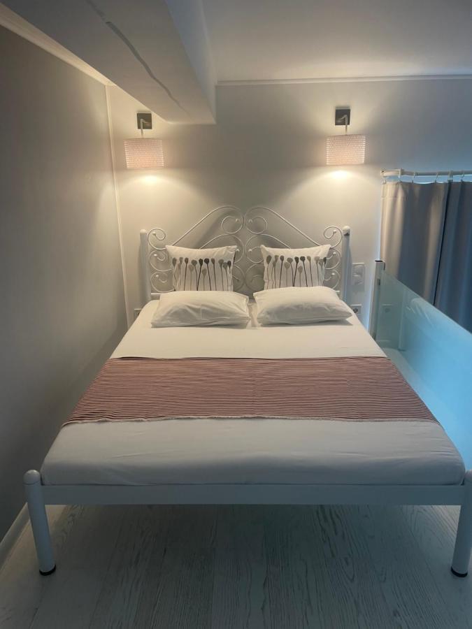 Lux Apartment Studio ベレホヴェ エクステリア 写真